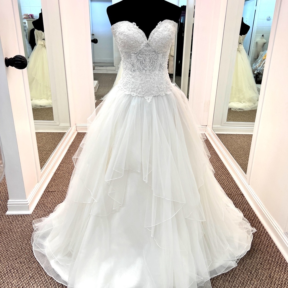 David Tutera Bridal Gown Aurinda #117285 Ivory Size 14
